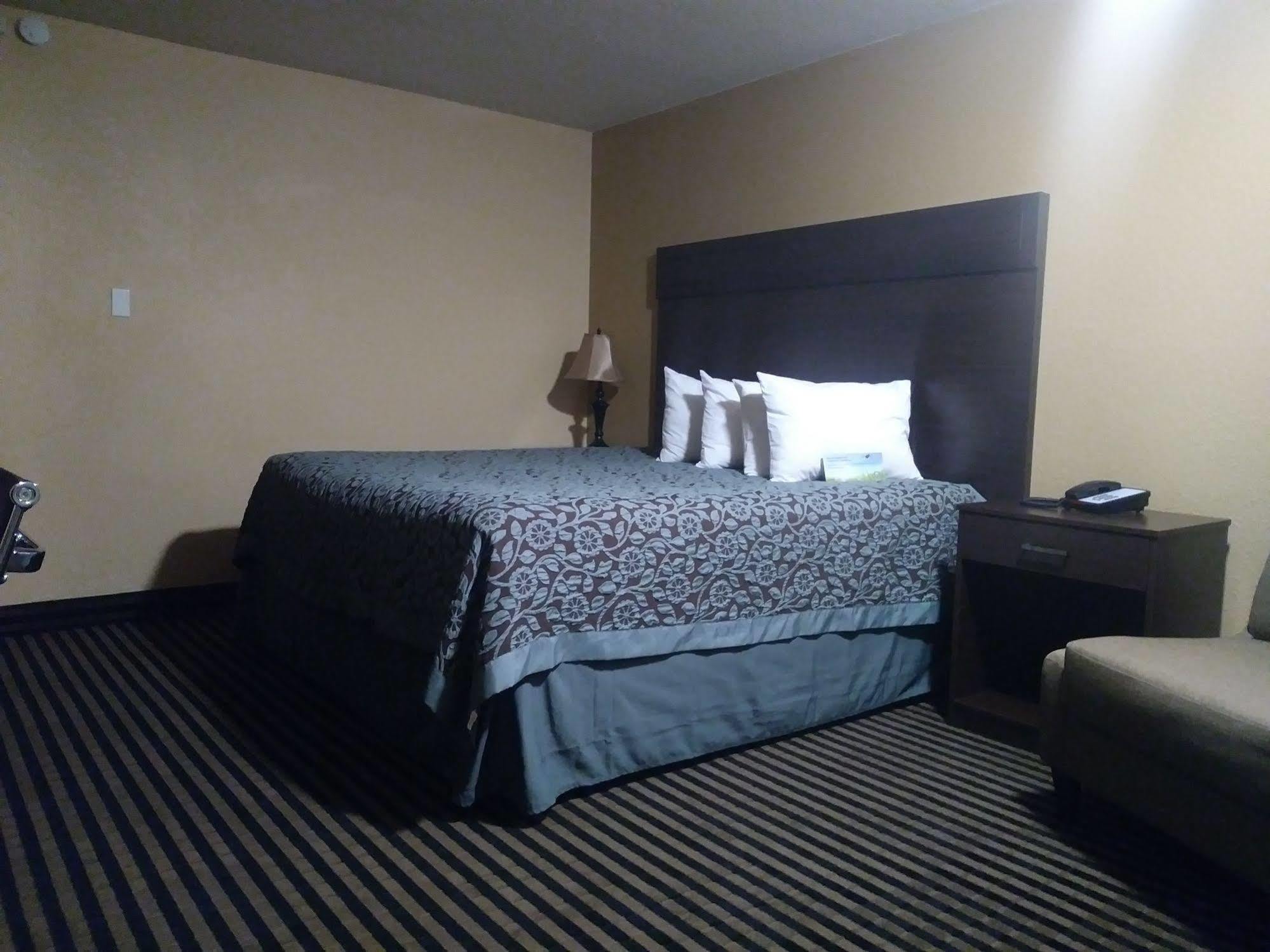 Days Inn Spokane Exterior foto